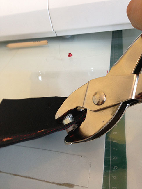 how to make a corset - eyelets 9