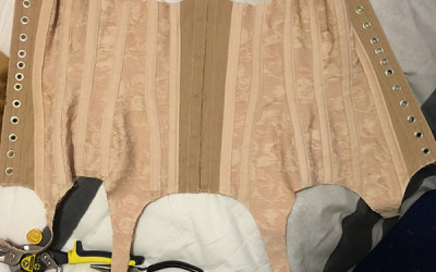 Pink Corset Making – Part 6 – Binding & Done!