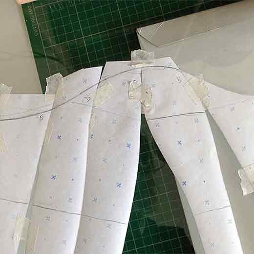 Corset Sewing Pattern Drafting: Fixing your Edges